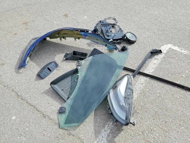 Синій Тесла Модель 3, об'ємом двигуна 0 л та пробігом 60 тис. км за 7000 $, фото 11 на Automoto.ua