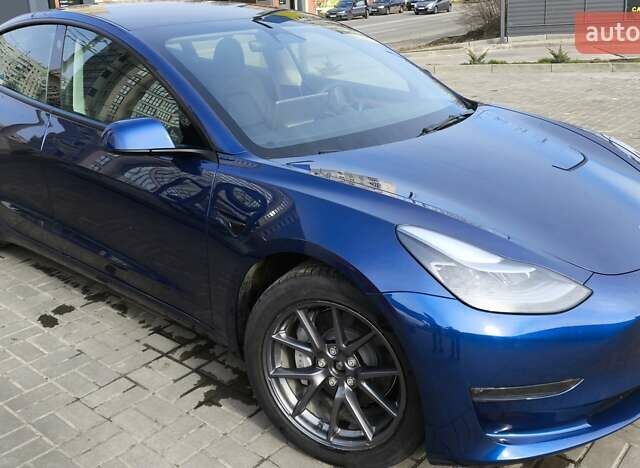 Синий Тесла Модель 3, объемом двигателя 0 л и пробегом 13 тыс. км за 23200 $, фото 1 на Automoto.ua