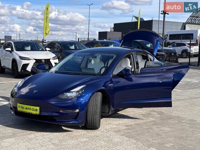Синий Тесла Модель 3, объемом двигателя 0 л и пробегом 62 тыс. км за 23990 $, фото 43 на Automoto.ua