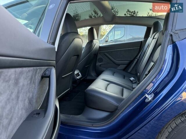 Синій Тесла Модель 3, об'ємом двигуна 0 л та пробігом 21 тис. км за 20999 $, фото 74 на Automoto.ua