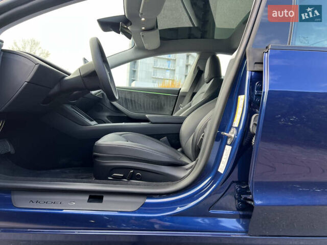 Синій Тесла Модель 3, об'ємом двигуна 0 л та пробігом 14 тис. км за 32999 $, фото 28 на Automoto.ua