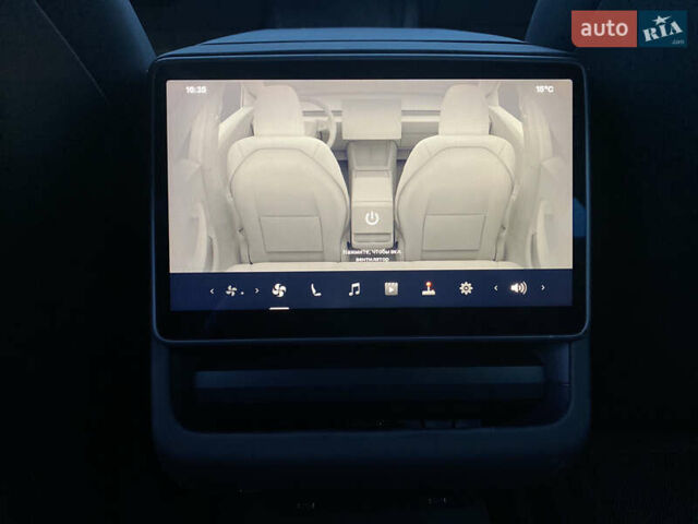 Синий Тесла Модель 3, объемом двигателя 0 л и пробегом 7 тыс. км за 25700 $, фото 26 на Automoto.ua