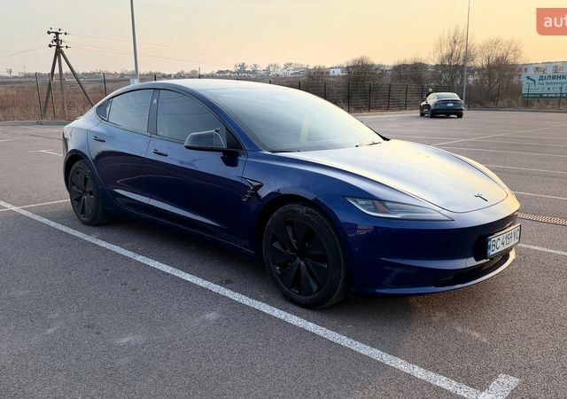Синий Тесла Модель 3, объемом двигателя 0 л и пробегом 41 тыс. км за 29700 $, фото 1 на Automoto.ua