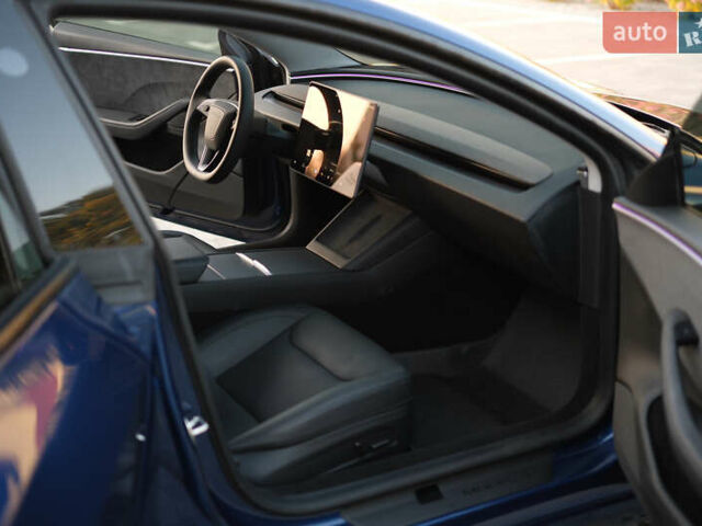 Синий Тесла Модель 3, объемом двигателя 0 л и пробегом 7 тыс. км за 25700 $, фото 32 на Automoto.ua