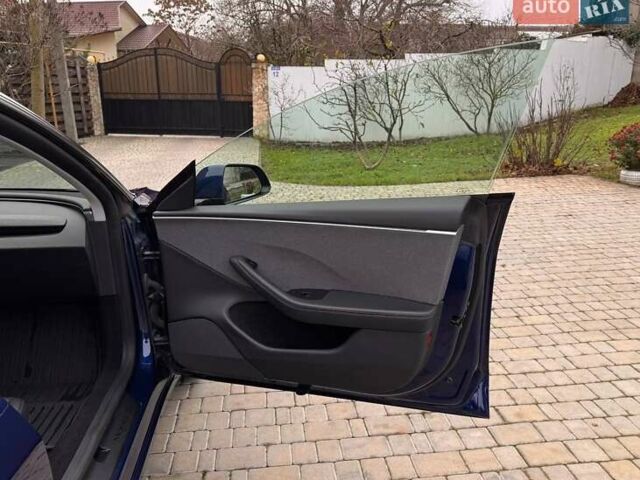 Синій Тесла Модель 3, об'ємом двигуна 0 л та пробігом 48 тис. км за 25500 $, фото 25 на Automoto.ua