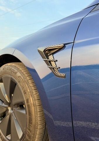 Синий Тесла Модель 3, объемом двигателя 0 л и пробегом 41 тыс. км за 29700 $, фото 12 на Automoto.ua