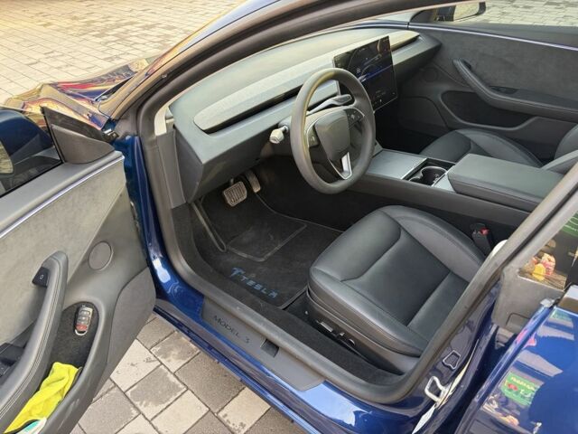 Синій Тесла Модель 3, об'ємом двигуна 0 л та пробігом 19 тис. км за 728 $, фото 4 на Automoto.ua