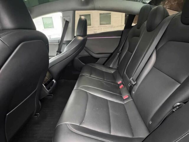 Синій Тесла Модель 3, об'ємом двигуна 0 л та пробігом 13 тис. км за 11100 $, фото 9 на Automoto.ua