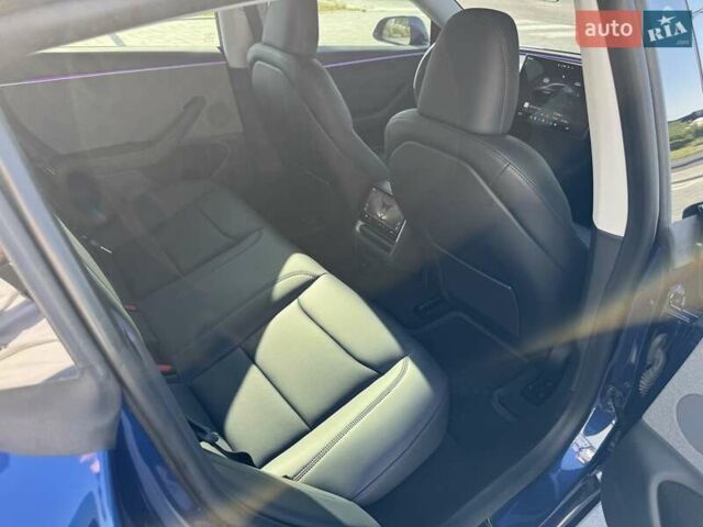 Синій Тесла Модель 3, об'ємом двигуна 0 л та пробігом 5 тис. км за 28300 $, фото 6 на Automoto.ua
