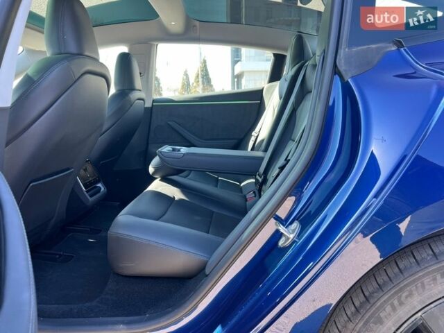 Синий Тесла Модель 3, объемом двигателя 0 л и пробегом 14 тыс. км за 31999 $, фото 36 на Automoto.ua