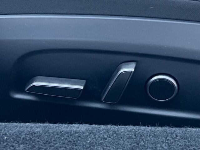 Синій Тесла Модель 3, об'ємом двигуна 0 л та пробігом 14 тис. км за 32999 $, фото 11 на Automoto.ua