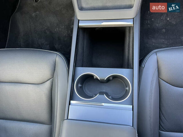 Синій Тесла Модель 3, об'ємом двигуна 0 л та пробігом 14 тис. км за 32999 $, фото 57 на Automoto.ua