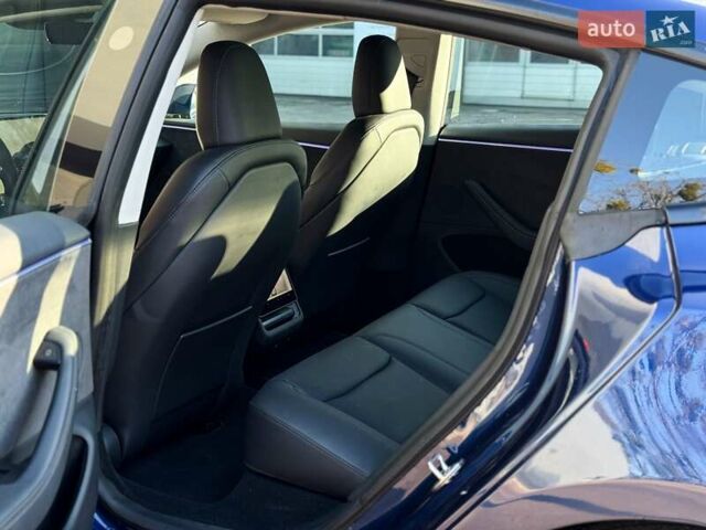 Синій Тесла Модель 3, об'ємом двигуна 0 л та пробігом 4 тис. км за 33500 $, фото 14 на Automoto.ua