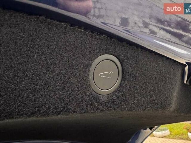 Синій Тесла Модель 3, об'ємом двигуна 0 л та пробігом 48 тис. км за 25500 $, фото 40 на Automoto.ua