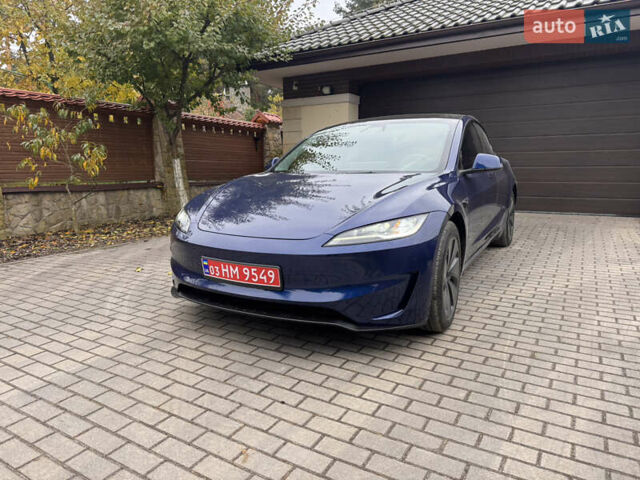 Тесла Модель 3 2024 у Львові на Automoto.ua Синій Тесла Модель 3, об'ємом двигуна 0 л та пробігом 15 тис. км за 25300 $, фото 3 на Automoto.ua