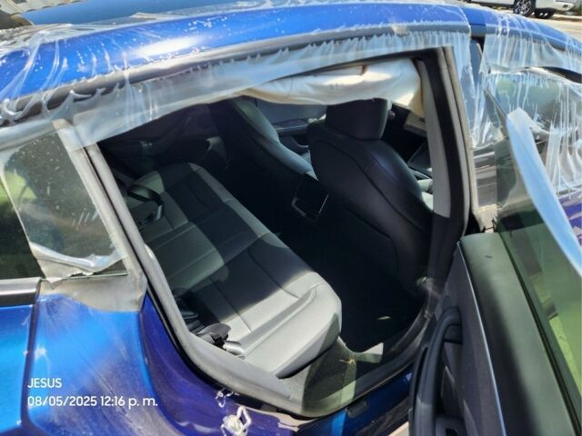 Синій Тесла Модель 3, об'ємом двигуна 0 л та пробігом 15 тис. км за 19500 $, фото 14 на Automoto.ua