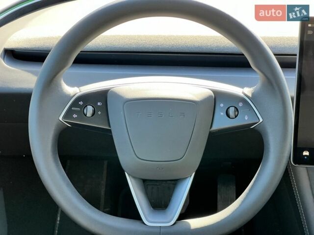 Синий Тесла Модель 3, объемом двигателя 0 л и пробегом 14 тыс. км за 31999 $, фото 42 на Automoto.ua