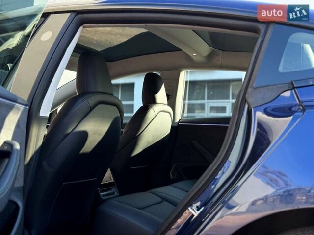 Синій Тесла Модель 3, об'ємом двигуна 0 л та пробігом 4 тис. км за 33500 $, фото 15 на Automoto.ua