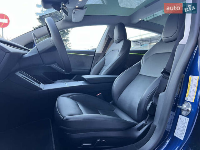 Синий Тесла Модель 3, объемом двигателя 0 л и пробегом 14 тыс. км за 32999 $, фото 30 на Automoto.ua