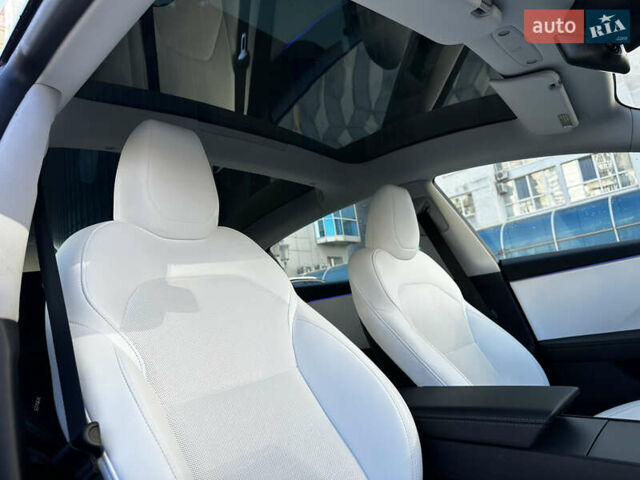 Синий Тесла Модель 3, объемом двигателя 0 л и пробегом 5 тыс. км за 28000 $, фото 12 на Automoto.ua
