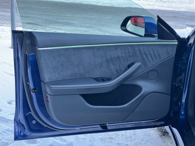 Синій Тесла Модель 3, об'ємом двигуна 0 л та пробігом 14 тис. км за 32999 $, фото 8 на Automoto.ua