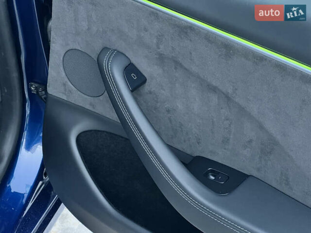 Синий Тесла Модель 3, объемом двигателя 0 л и пробегом 14 тыс. км за 32999 $, фото 45 на Automoto.ua