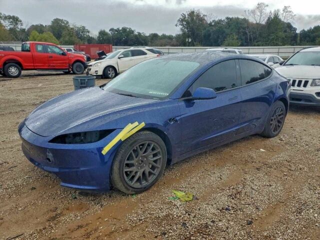 Синий Тесла Модель 3, объемом двигателя 0 л и пробегом 51 тыс. км за 9900 $, фото 3 на Automoto.ua