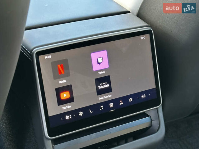 Синий Тесла Модель 3, объемом двигателя 0 л и пробегом 5 тыс. км за 28000 $, фото 15 на Automoto.ua