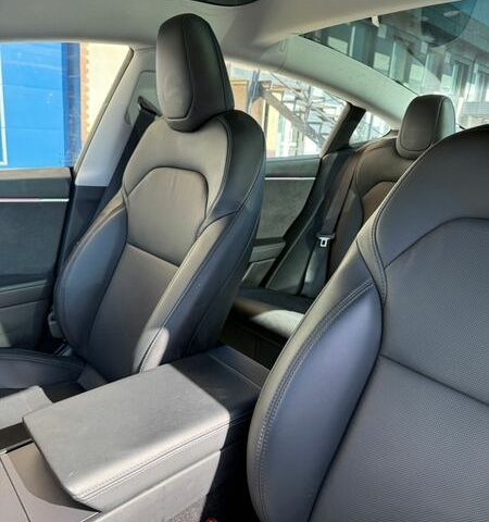 Синий Тесла Модель 3, объемом двигателя 0 л и пробегом 46 тыс. км за 30000 $, фото 22 на Automoto.ua