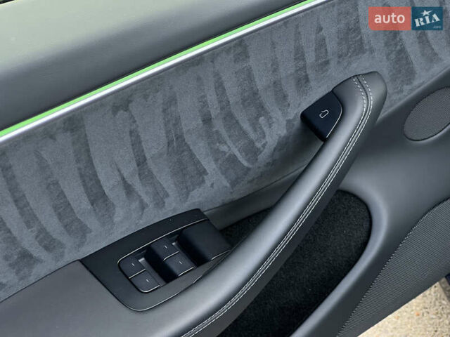 Синій Тесла Модель 3, об'ємом двигуна 0 л та пробігом 14 тис. км за 32999 $, фото 32 на Automoto.ua