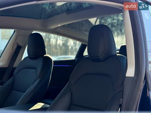 Синій Тесла Модель 3, об'ємом двигуна 0 л та пробігом 4 тис. км за 33500 $, фото 13 на Automoto.ua