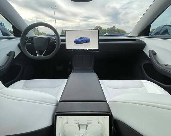 Тесла Модель 3 2024 у Києві на Automoto.ua Синій Тесла Модель 3, об'ємом двигуна 0 л та пробігом 41 тис. км за 35500 $, фото 17 на Automoto.ua
