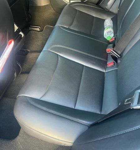 Синій Тесла Модель 3, об'ємом двигуна 0 л та пробігом 27 тис. км за 29000 $, фото 12 на Automoto.ua