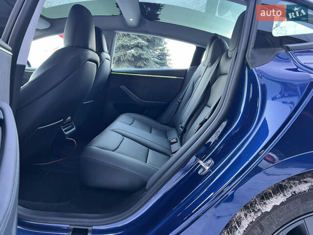 Синий Тесла Модель 3, объемом двигателя 0 л и пробегом 14 тыс. км за 32999 $, фото 38 на Automoto.ua