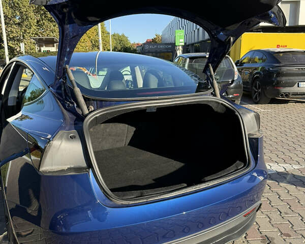 Синій Тесла Модель 3, об'ємом двигуна 0 л та пробігом 8 тис. км за 30900 $, фото 13 на Automoto.ua