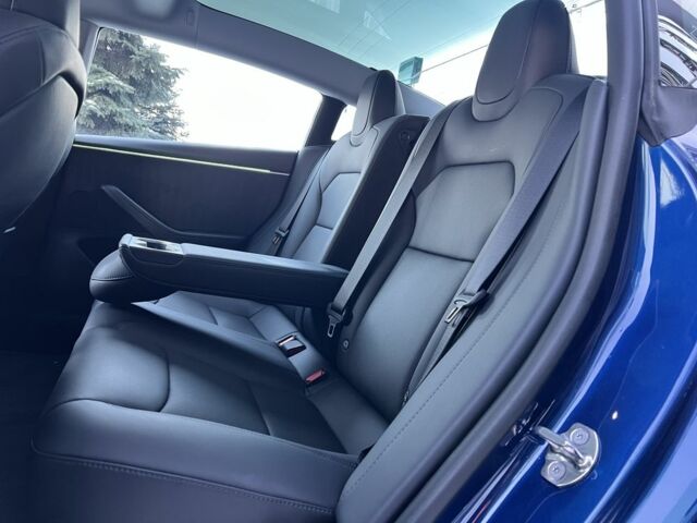 Синій Тесла Модель 3, об'ємом двигуна 0 л та пробігом 14 тис. км за 32999 $, фото 15 на Automoto.ua