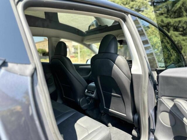 Синий Тесла Модель 3, объемом двигателя 1 л и пробегом 2 тыс. км за 15400 $, фото 9 на Automoto.ua