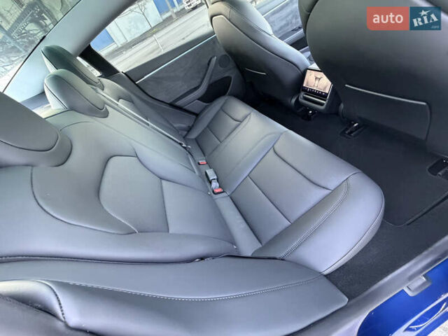 Синий Тесла Модель 3, объемом двигателя 0 л и пробегом 5 тыс. км за 32000 $, фото 18 на Automoto.ua