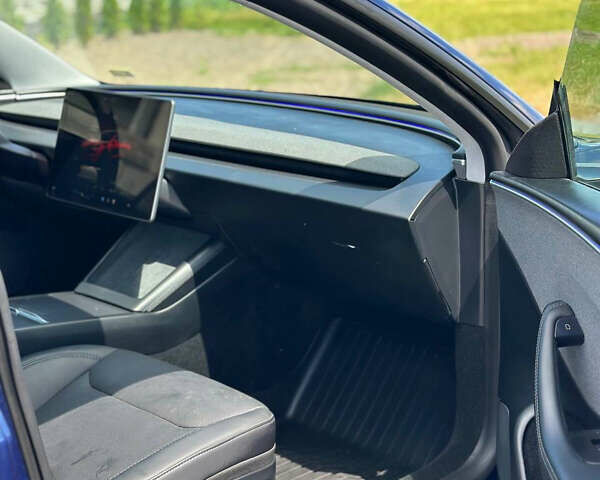 Синий Тесла Модель 3, объемом двигателя 0 л и пробегом 8 тыс. км за 24999 $, фото 19 на Automoto.ua