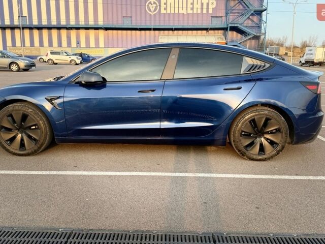 Синий Тесла Модель 3, объемом двигателя 0 л и пробегом 57 тыс. км за 27700 $, фото 5 на Automoto.ua