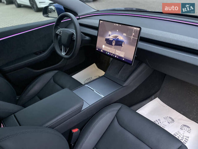 Синий Тесла Модель 3, объемом двигателя 0 л и пробегом 7 тыс. км за 25700 $, фото 18 на Automoto.ua