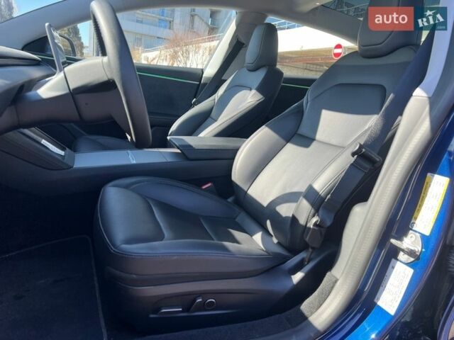Синий Тесла Модель 3, объемом двигателя 0 л и пробегом 14 тыс. км за 31999 $, фото 29 на Automoto.ua