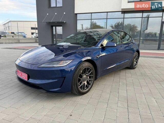 Синий Тесла Модель 3, объемом двигателя 0 л и пробегом 92 тыс. км за 26900 $, фото 14 на Automoto.ua