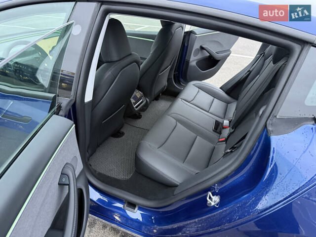 Синий Тесла Модель 3, объемом двигателя 0 л и пробегом 5 тыс. км за 28500 $, фото 9 на Automoto.ua