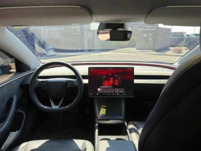 Синий Тесла Модель 3, объемом двигателя 0 л и пробегом 2 тыс. км за 14756 $, фото 9 на Automoto.ua