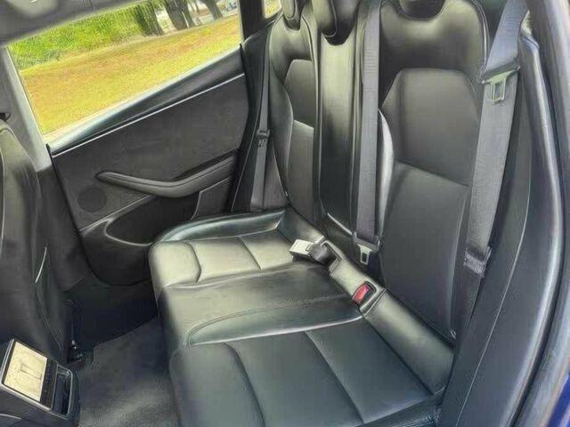 Синій Тесла Модель 3, об'ємом двигуна 0 л та пробігом 5 тис. км за 15500 $, фото 13 на Automoto.ua