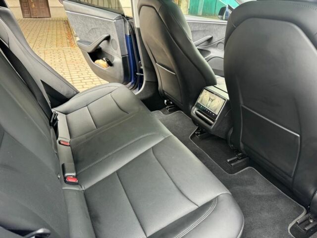 Синій Тесла Модель 3, об'ємом двигуна 0 л та пробігом 3 тис. км за 33000 $, фото 14 на Automoto.ua