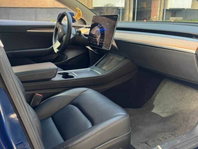 Синій Тесла Модель 3, об'ємом двигуна 0 л та пробігом 23 тис. км за 21000 $, фото 8 на Automoto.ua