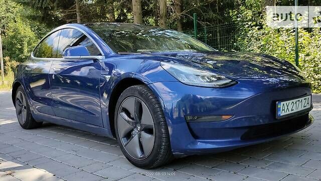 Синий Тесла Модель 3, объемом двигателя 0 л и пробегом 50 тыс. км за 35950 $, фото 11 на Automoto.ua