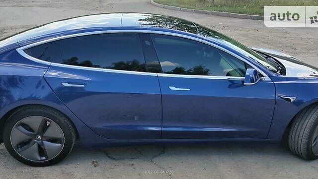 Синій Тесла Модель 3, об'ємом двигуна 0 л та пробігом 50 тис. км за 35950 $, фото 28 на Automoto.ua